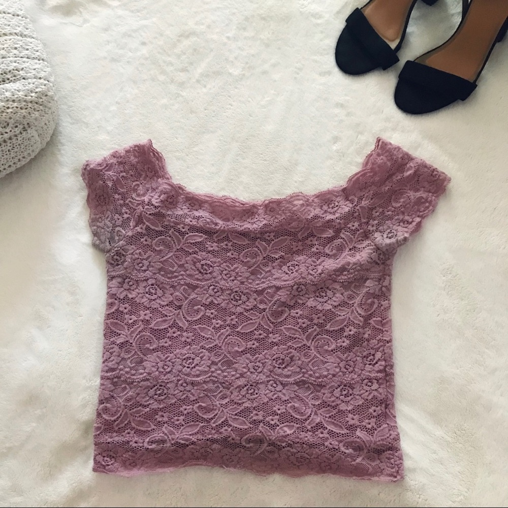 $5 W/ BUNDLE Pink Lace Boatneck Top